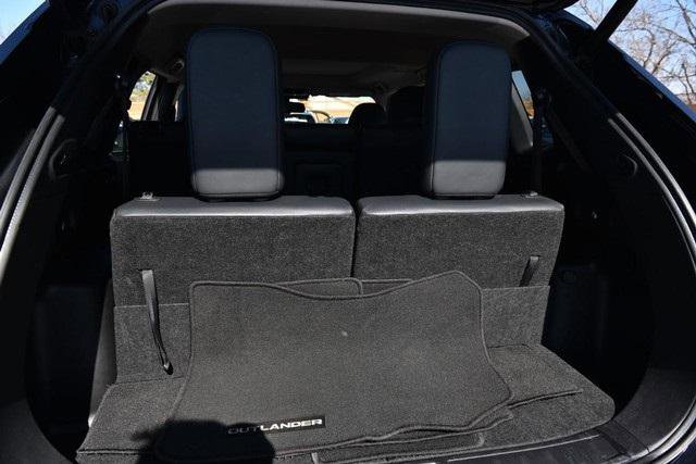 Used 2024 Mitsubishi Outlander Ralliart image 29