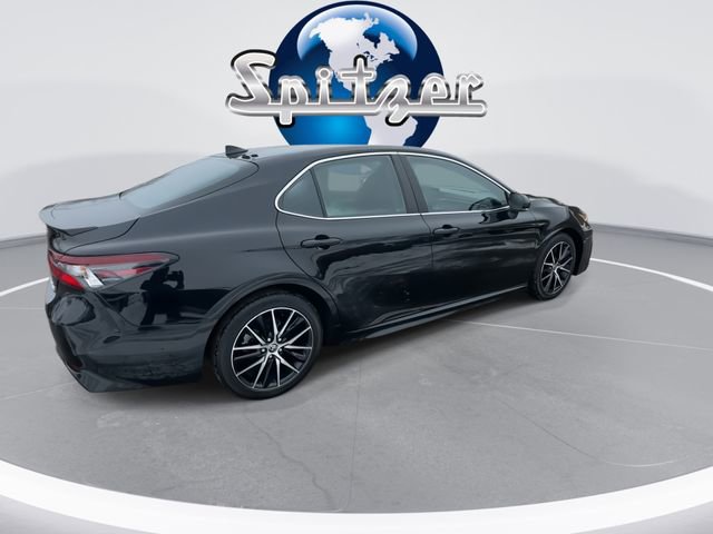 Used 2023 Toyota Camry SE image 9