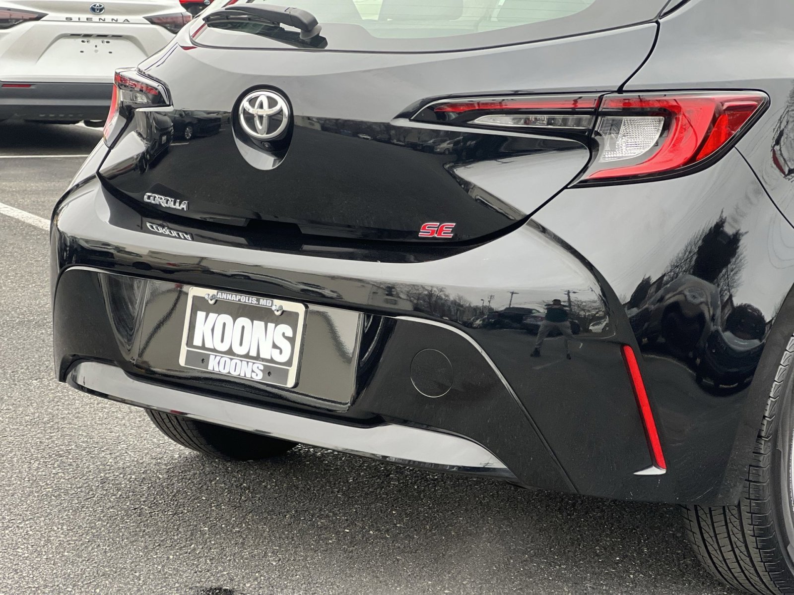 Used 2025 Toyota Corolla SE image 27