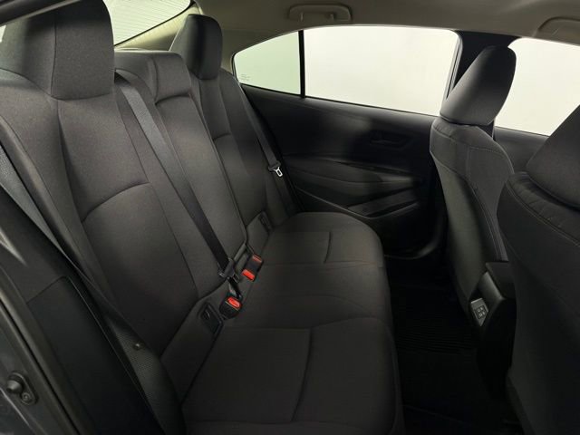 Used 2025 Toyota Corolla LE image 17