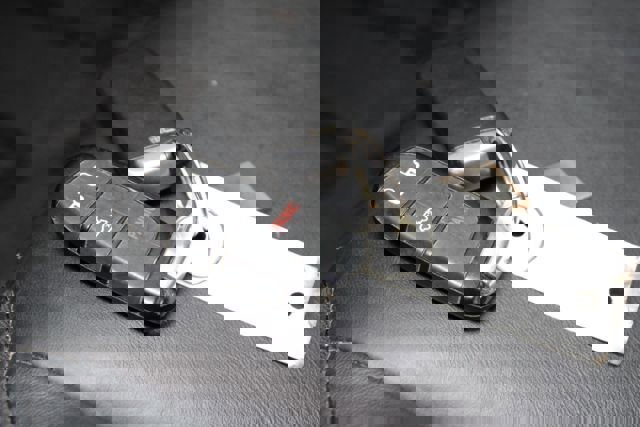 Used 2016 Chrysler 300 Limited image 15