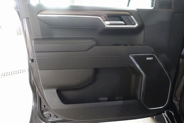 Used 2025 Chevrolet Silverado 1500 RST w/ RST All Star Premium Package image 9