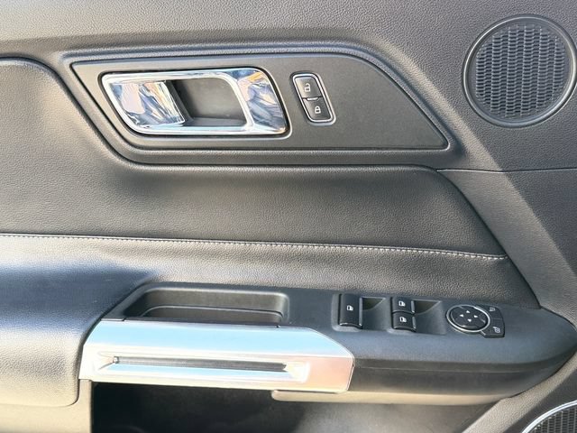 Used 2016 Ford Mustang Premium RWD image 23