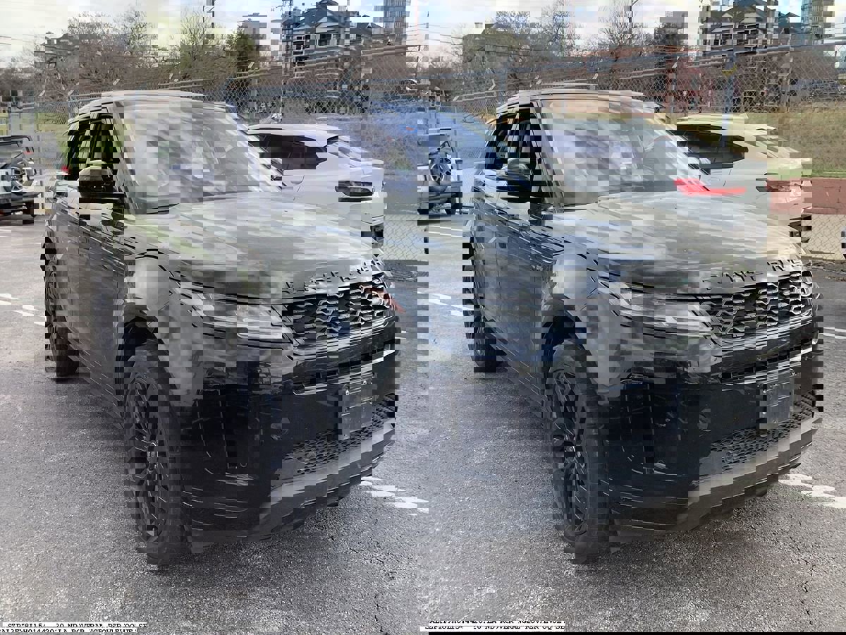 Used 2020 Land Rover Range Rover Evoque SE image 4