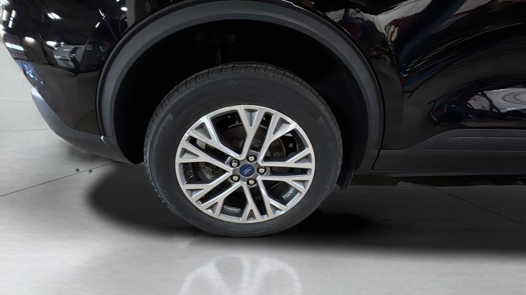 Used 2022 Ford Escape SEL image 15