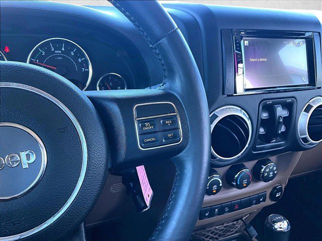 Used 2014 Jeep Wrangler Unlimited Sahara AWD/4WD image 19