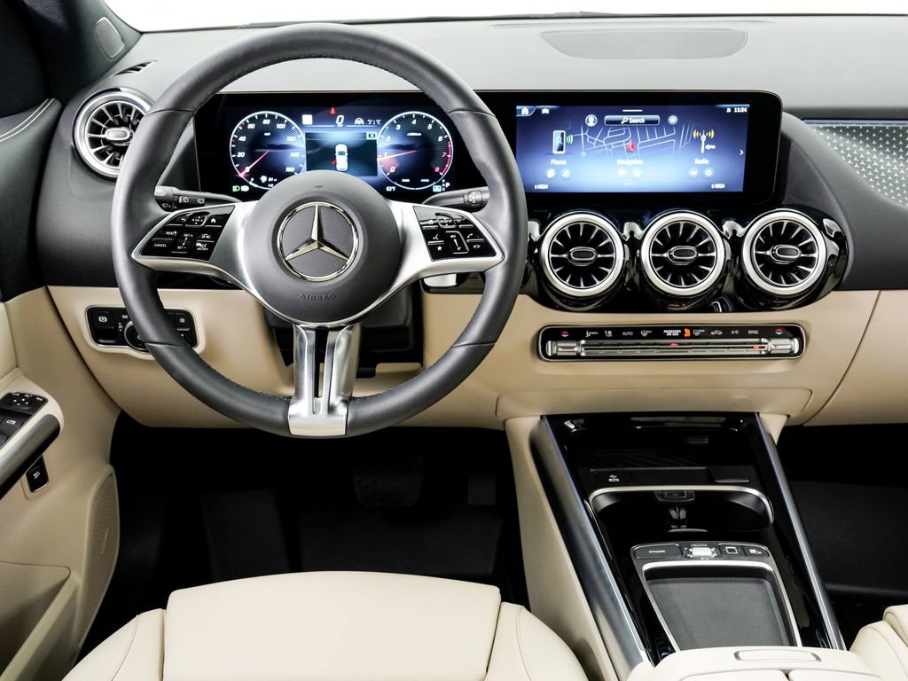 Used 2025 Mercedes-Benz GLA 250 4MATIC image 20