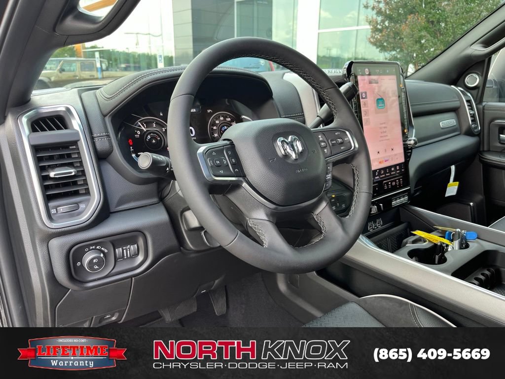 New 2026 RAM 2500 Laramie AWD/4WD image 6