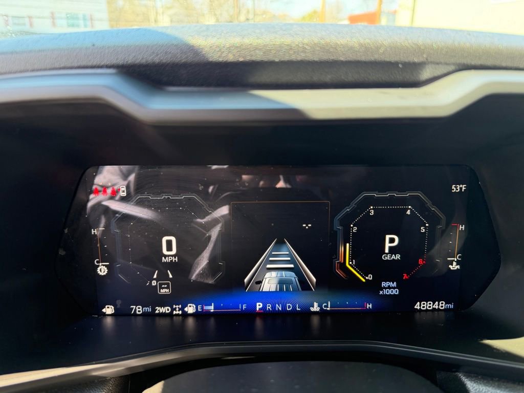 Used 2024 Chevrolet Colorado Trail Boss image 17