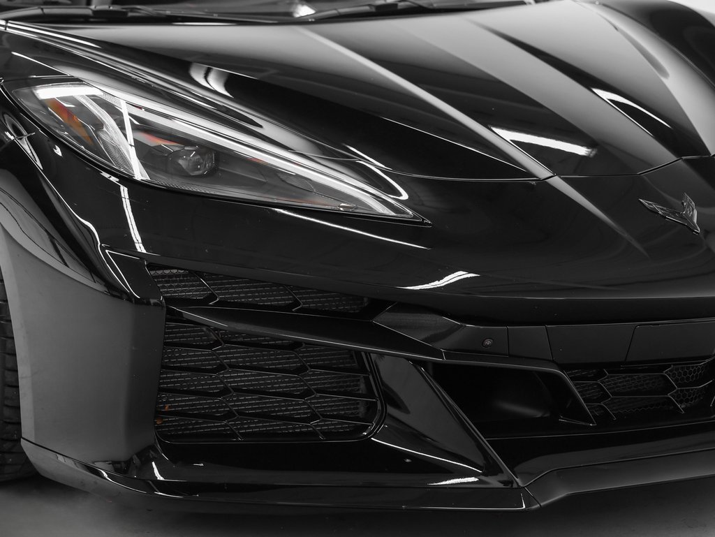 Used 2025 Chevrolet Corvette Z06 image 5