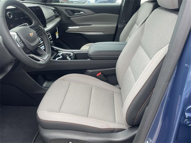 New 2026 Chevrolet Traverse LT image 7