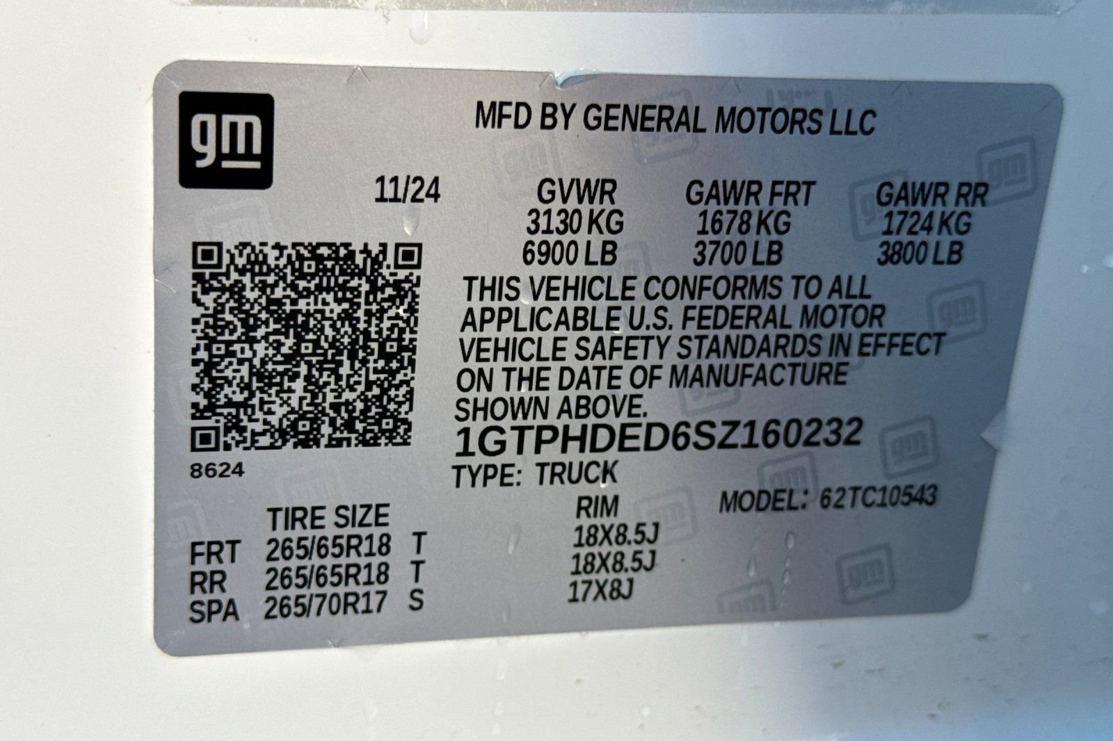 Certified 2025 GMC Sierra 1500 SLT RWD image 29