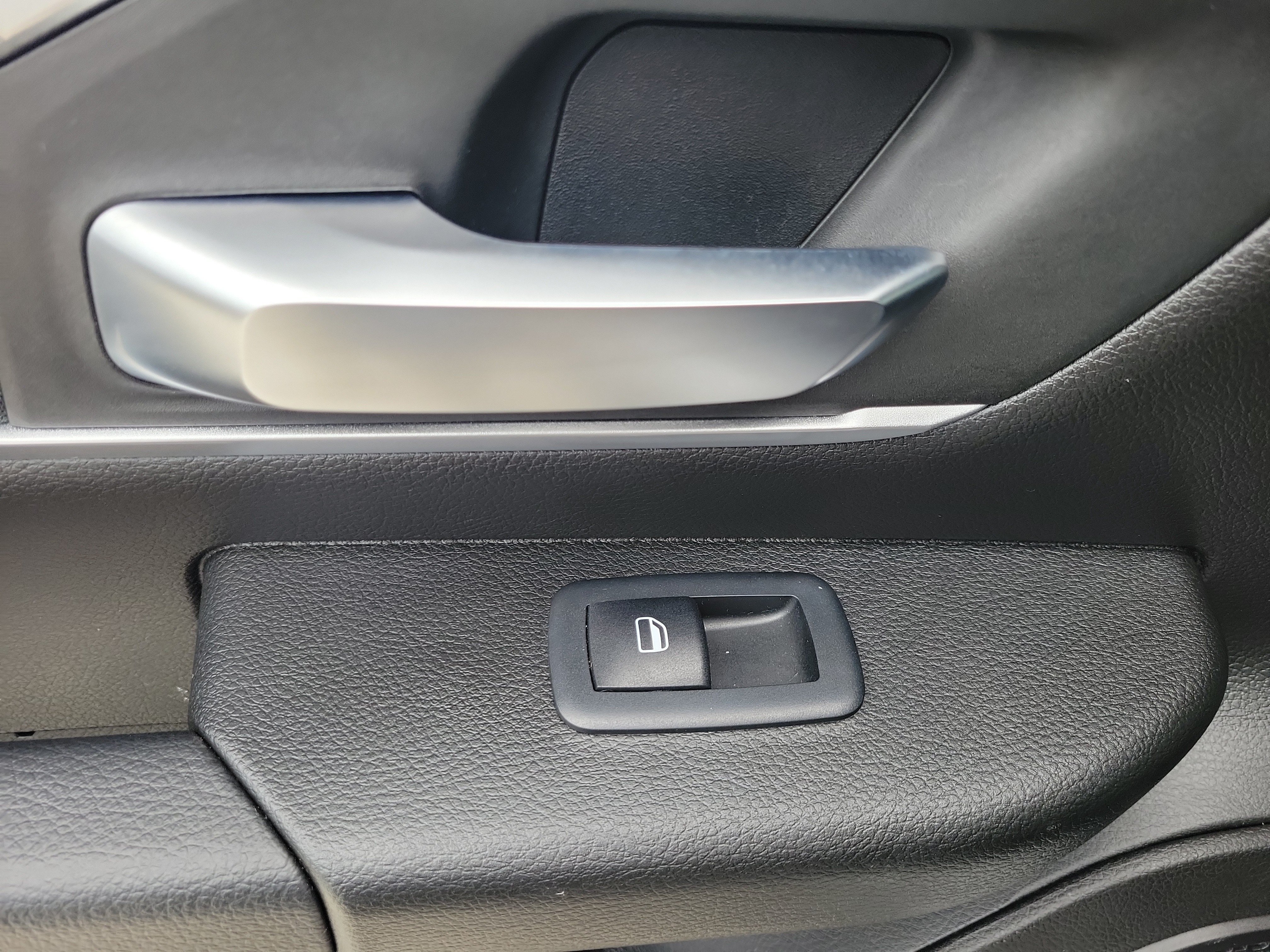 Used 2022 RAM 1500 Big Horn RWD image 13