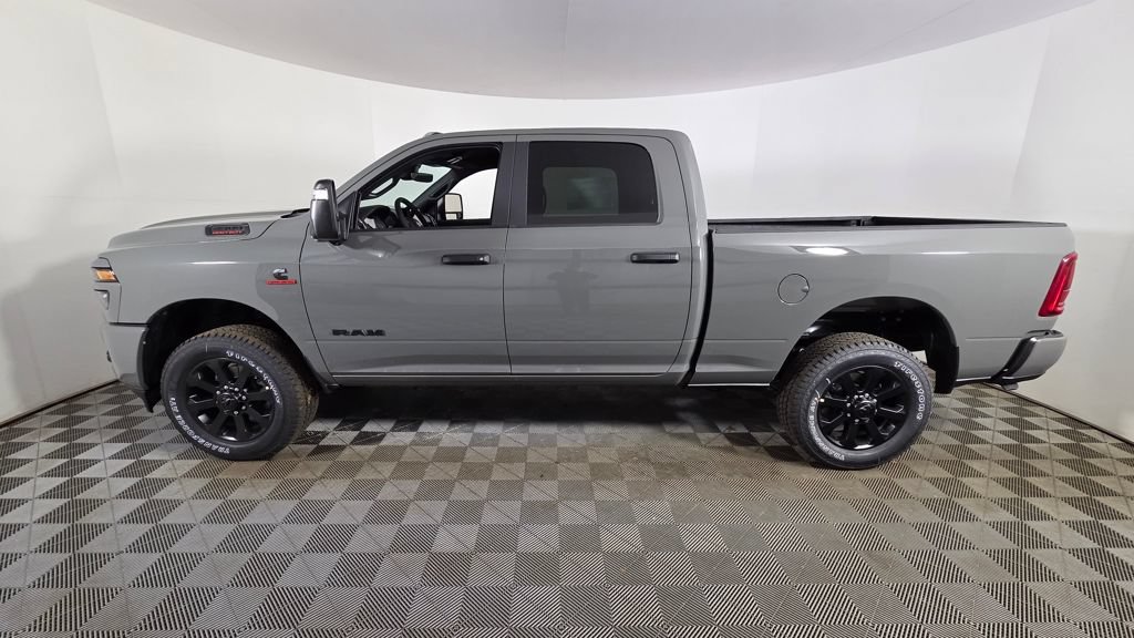 New 2026 RAM 2500 Big Horn AWD/4WD image 4