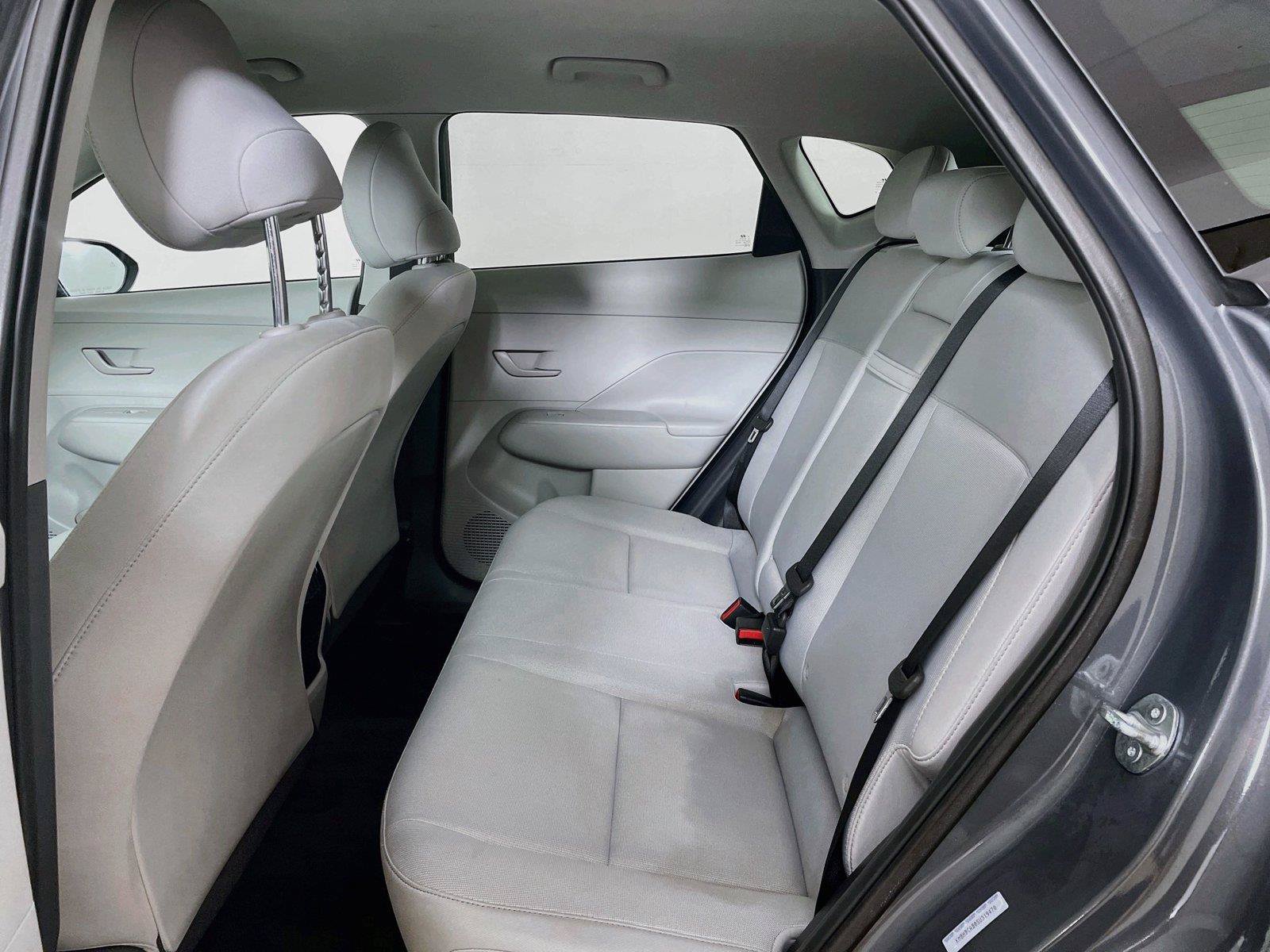 Used 2025 Hyundai Kona SEL AWD/4WD image 11