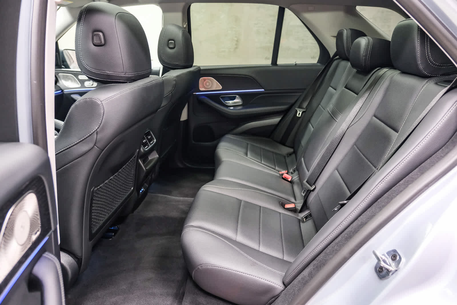 Used 2026 Mercedes-Benz GLE 450 4MATIC w/ Night Package image 23
