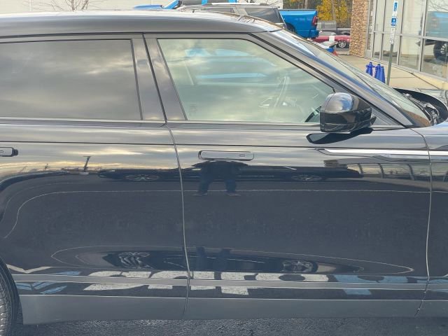 Used 2019 Land Rover Range Rover Velar S image 20