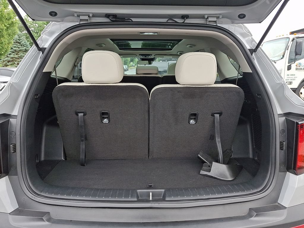 Used 2022 Kia Sorento S w/ Panoramic Sunroof Package AWD/4WD image 35