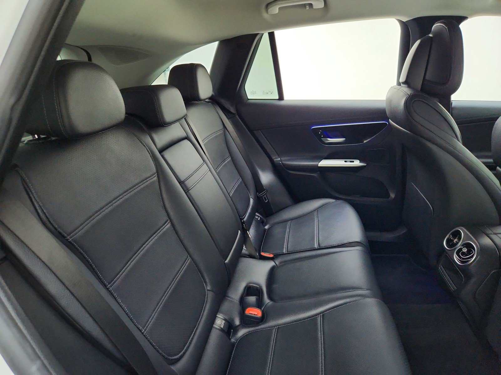 Certified 2024 Mercedes-Benz GLC 300 image 31