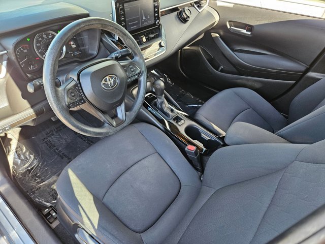 Used 2020 Toyota Corolla LE image 9