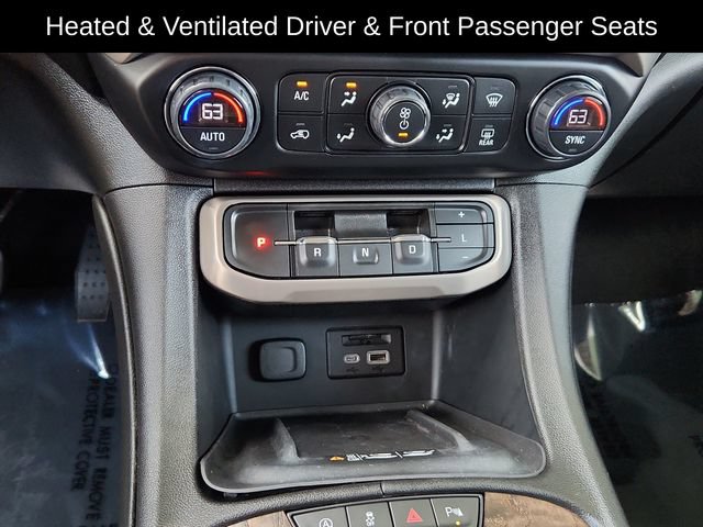 Used 2021 GMC Acadia Denali w/ Denali Ultimate Package AWD/4WD image 42