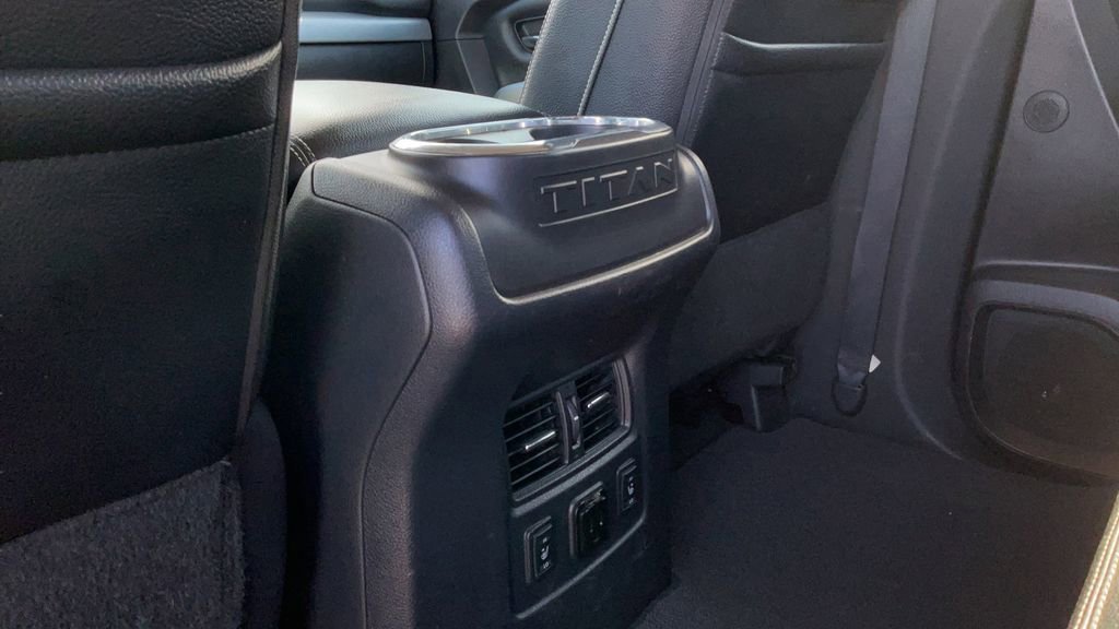Used 2017 Nissan Titan PRO-4X w/ Pro-4x Convenience Package AWD/4WD image 17