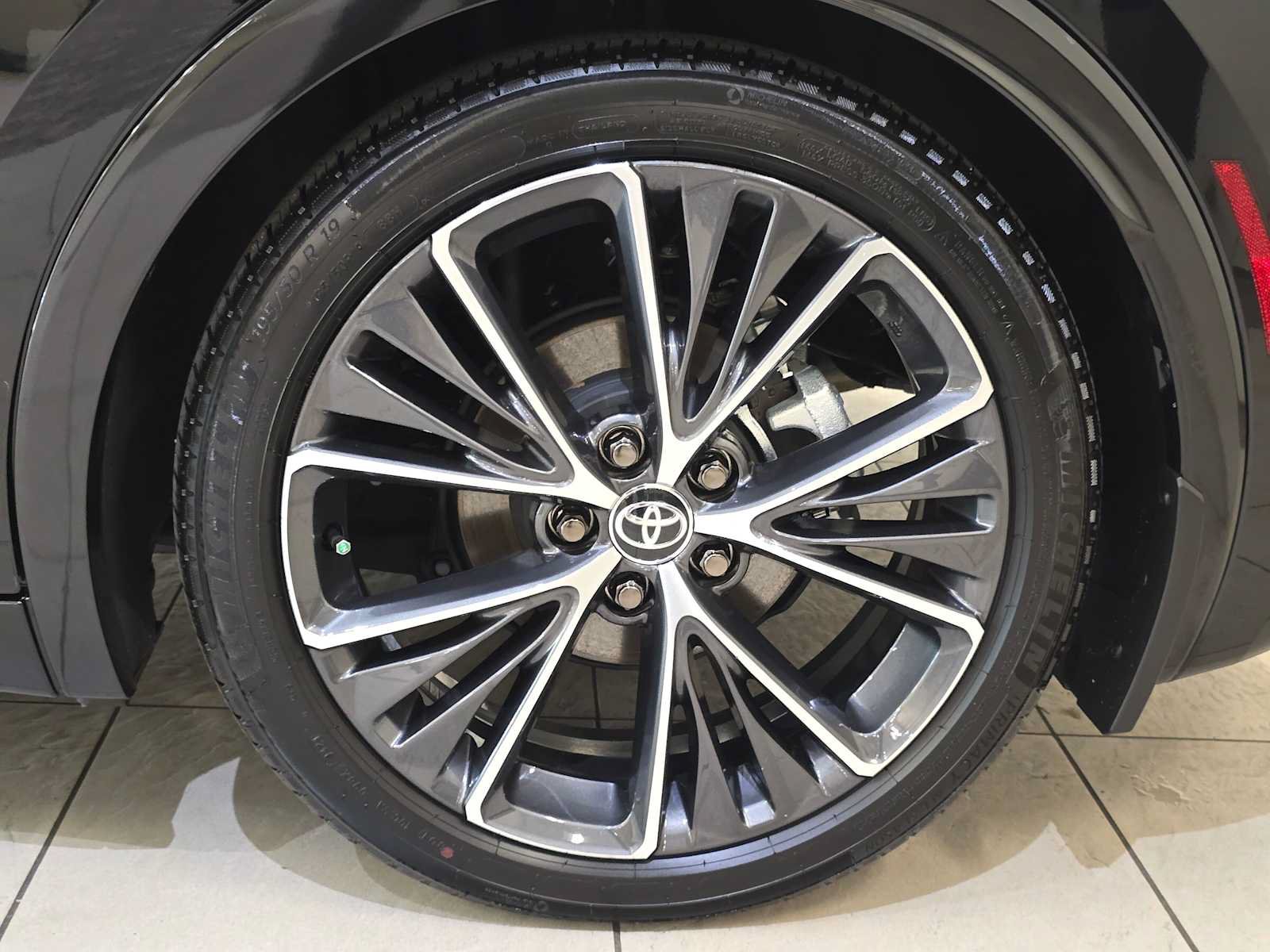 Certified 2024 Toyota Prius XLE AWD/4WD image 8