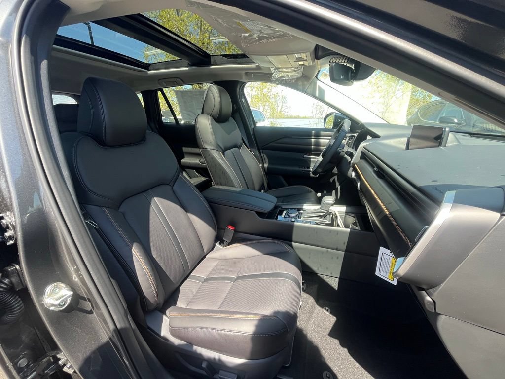 New 2026 MAZDA CX-50 AWD 2.5 Hybrid w/ Cargo Package image 11