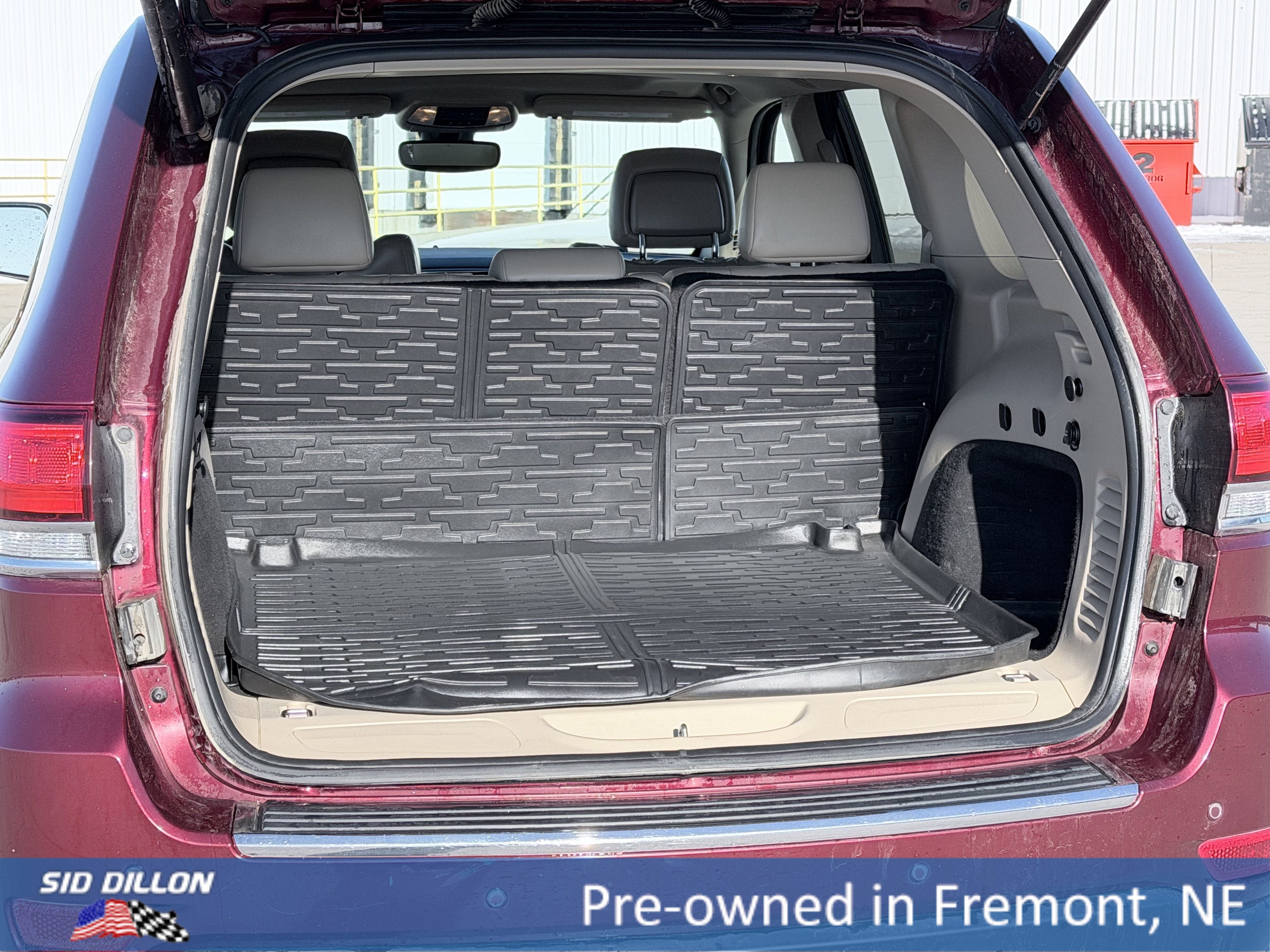 Used 2020 Jeep Grand Cherokee Limited w/ Premium Lighting Group image 5