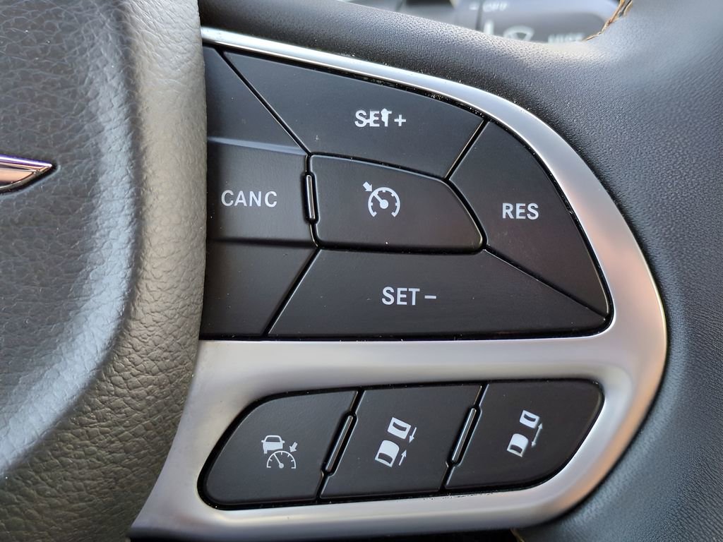 Used 2022 Chrysler Pacifica Pinnacle image 27