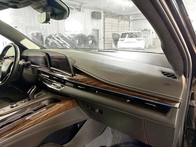 Used 2022 Cadillac Escalade Sport Platinum AWD/4WD image 12