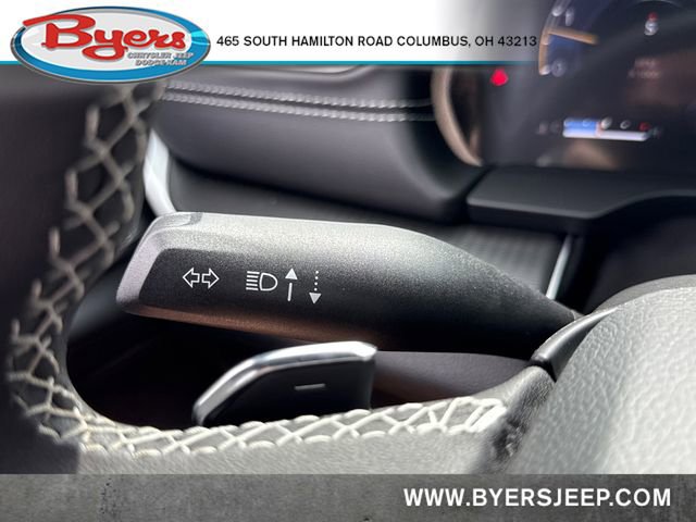 New 2025 Jeep Grand Cherokee L Altitude image 17