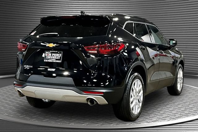 Certified 2024 Chevrolet Blazer LT w/ Convenience Package FWD image 6