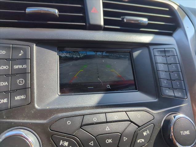 Used 2018 Ford Fusion SE FWD image 12