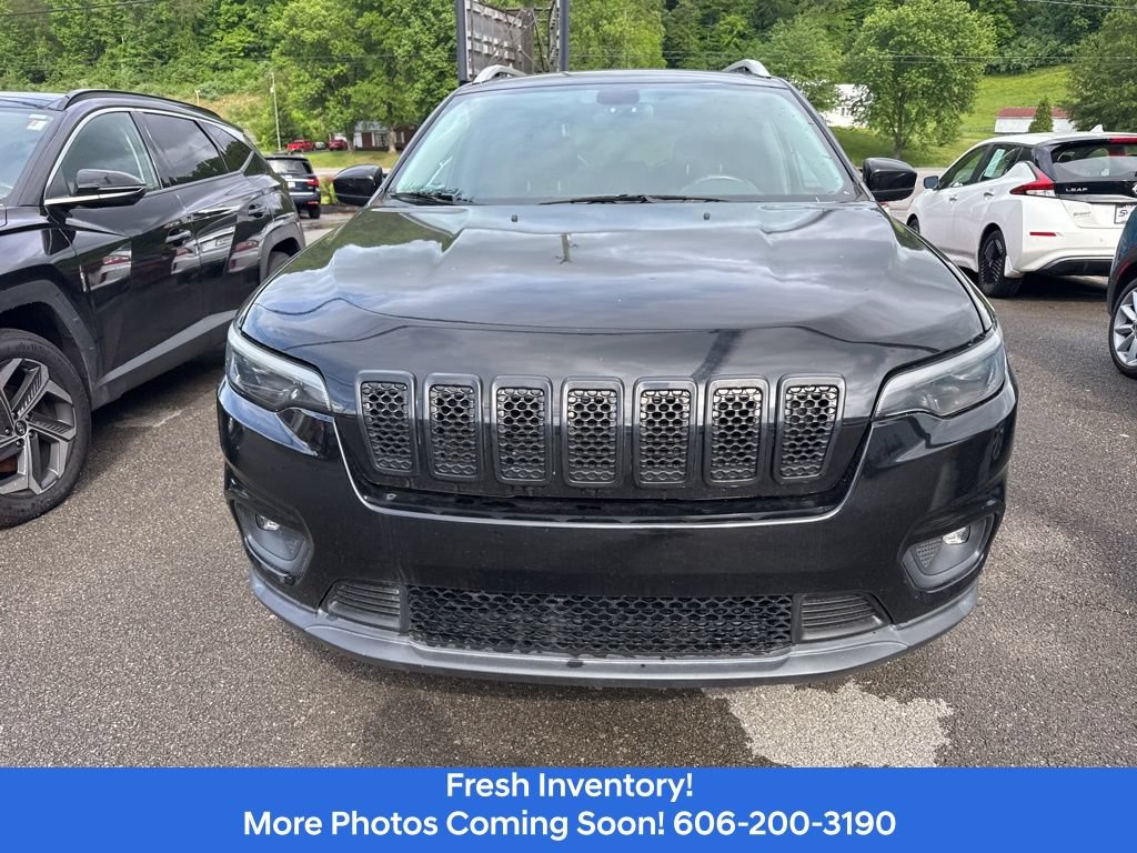 Used 2019 Jeep Cherokee Latitude Plus AWD/4WD video 2