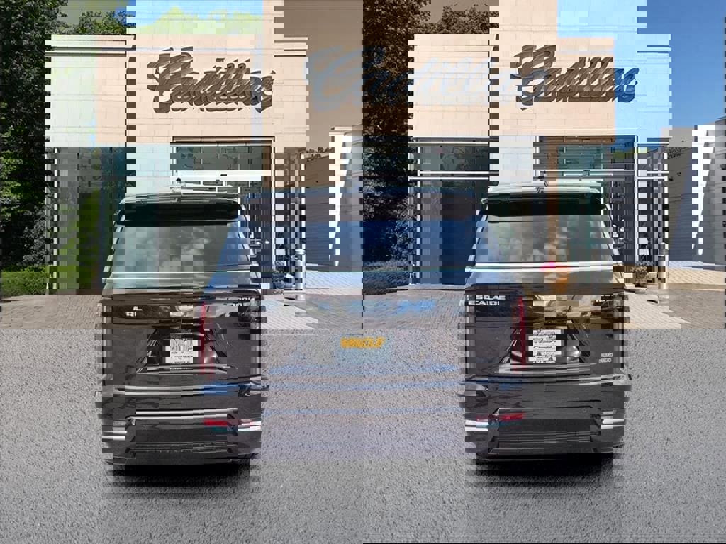 New 2026 Cadillac Escalade IQL Luxury image 4