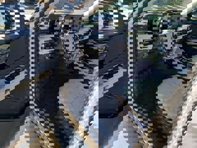 New 2026 Lincoln Aviator AWD image 13