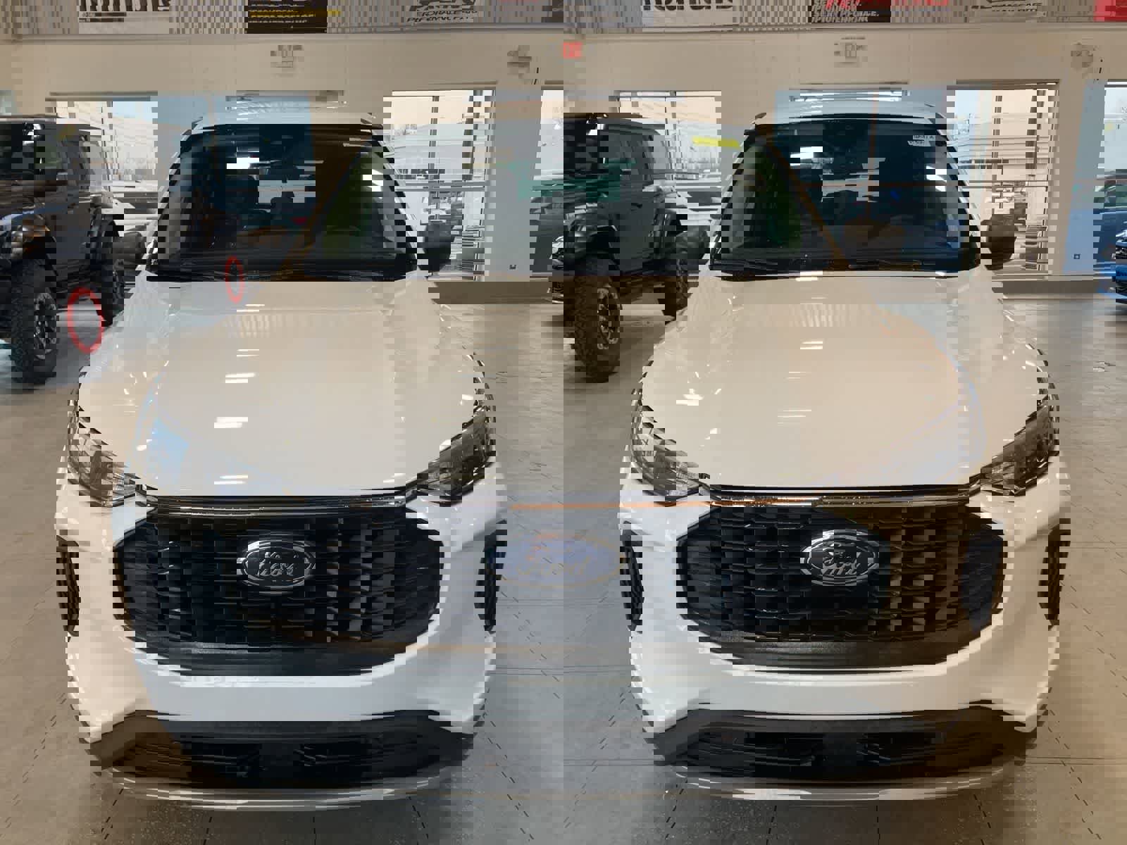 Used 2023 Ford Escape Active w/ Tech Pack #1 image 2