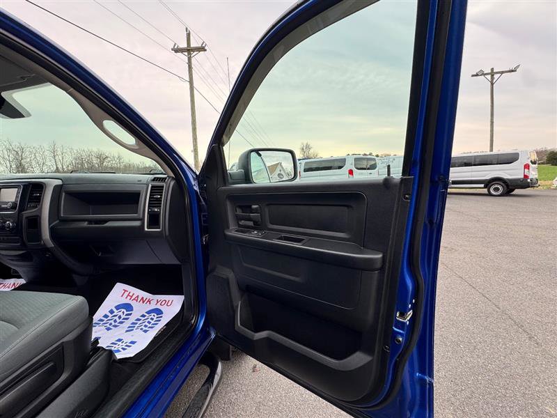 Used 2018 RAM 1500 Express w/ Express Value Package image 38