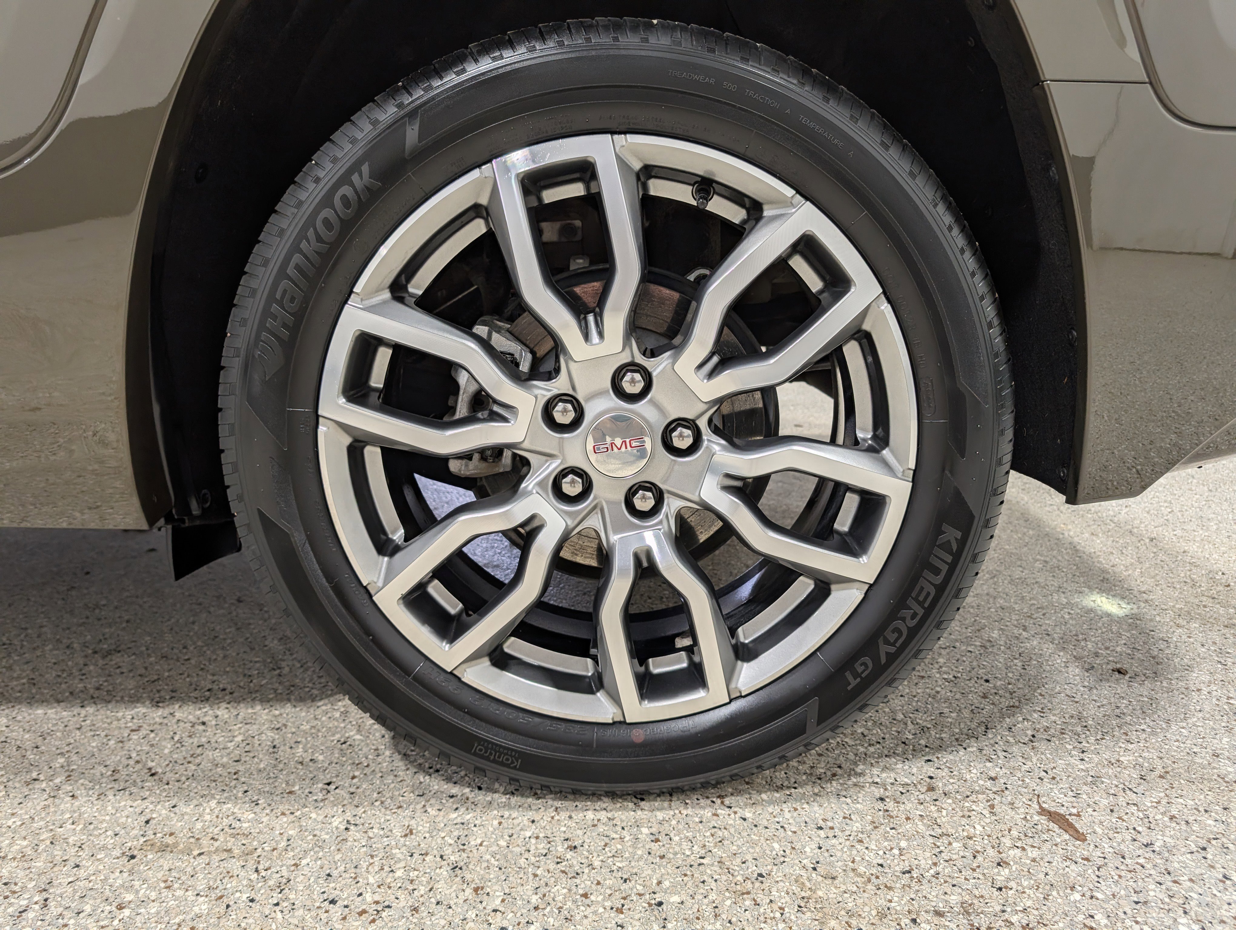 Used 2023 GMC Terrain Denali w/ Denali Premium Package image 10