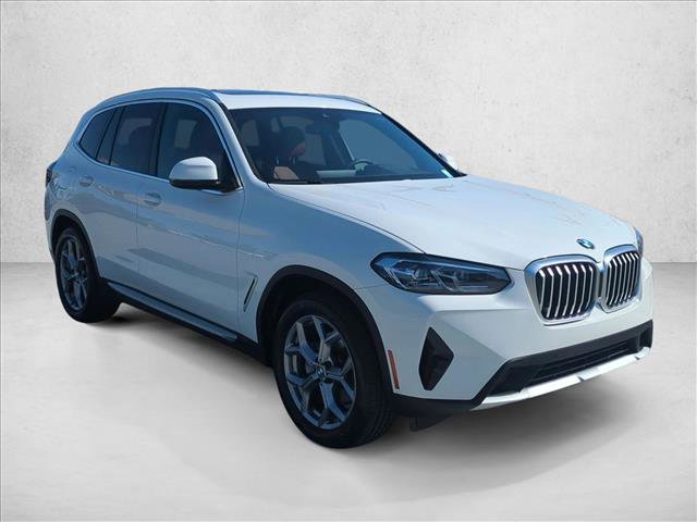 Used 2024 BMW X3 sDrive30i w/ Convenience Package RWD image 3