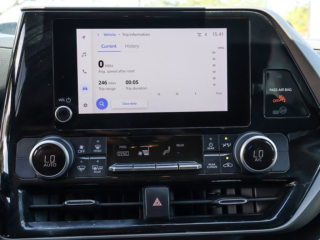 Used 2024 Toyota Highlander LE image 50