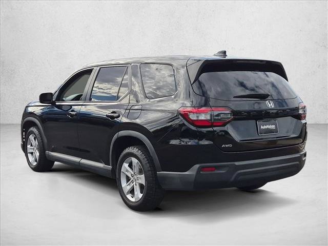 Used 2023 Honda Pilot LX image 6