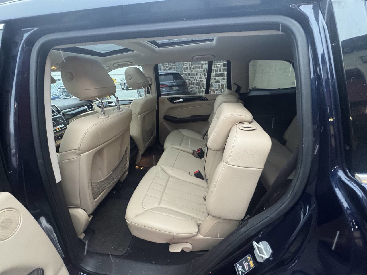 Used 2017 Mercedes-Benz GLS 450 4MATIC image 15