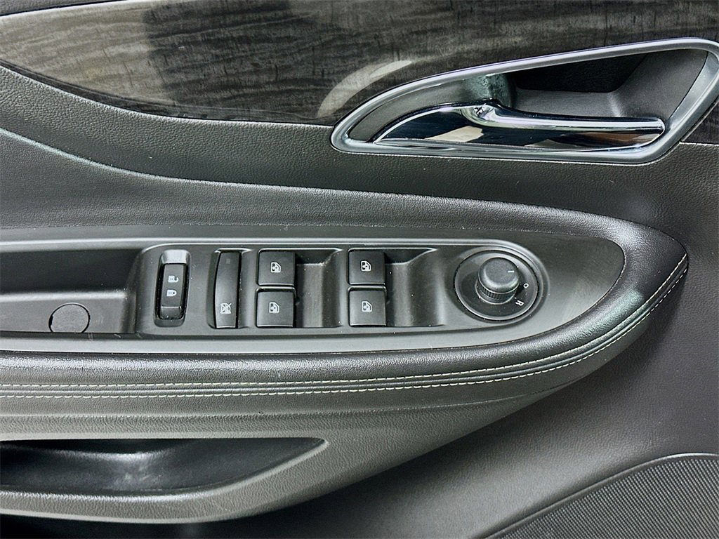Used 2016 Buick Encore AWD image 18