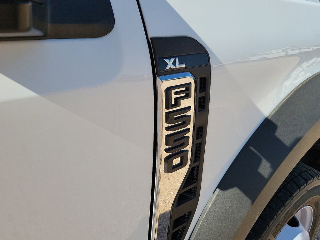 New 2024 Ford F550 4x4 SuperCab Super Duty image 14
