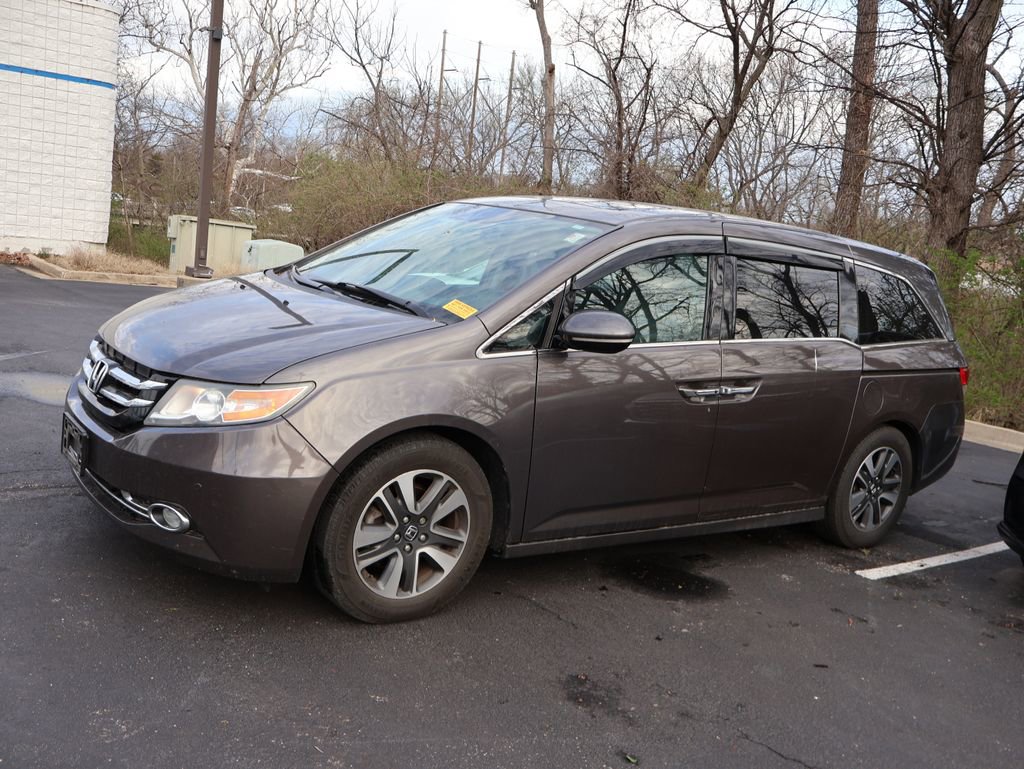 Used 2016 Honda Odyssey Touring image 4