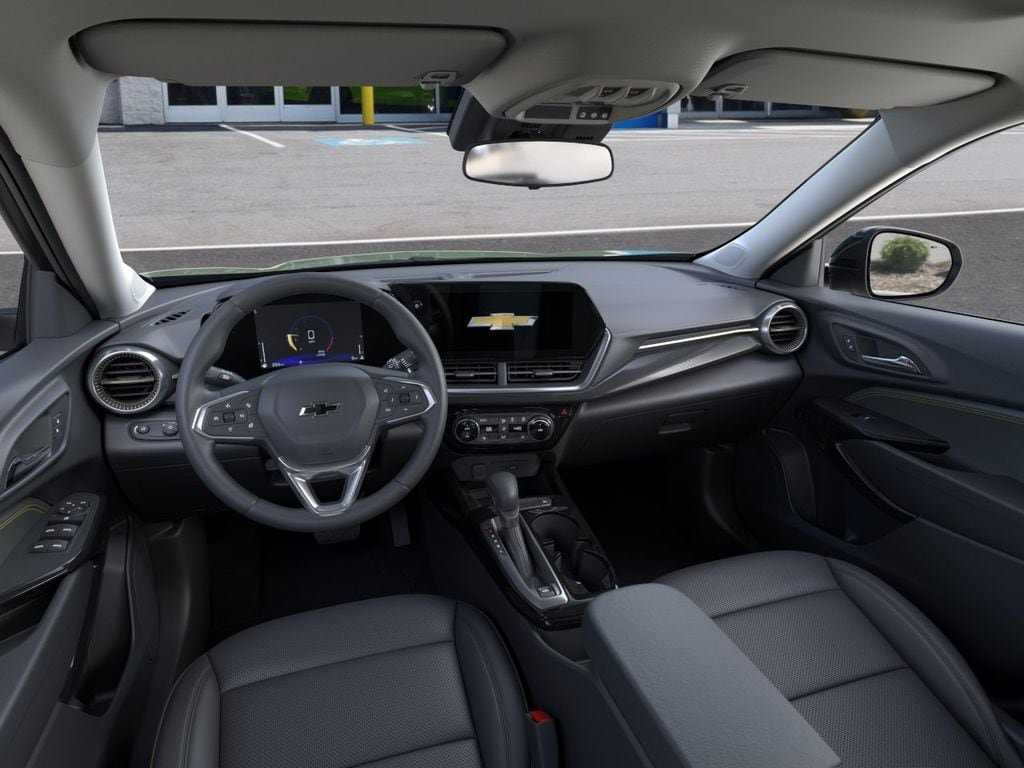 New 2026 Chevrolet Trax ACTIV w/ Sunroof Package FWD image 15