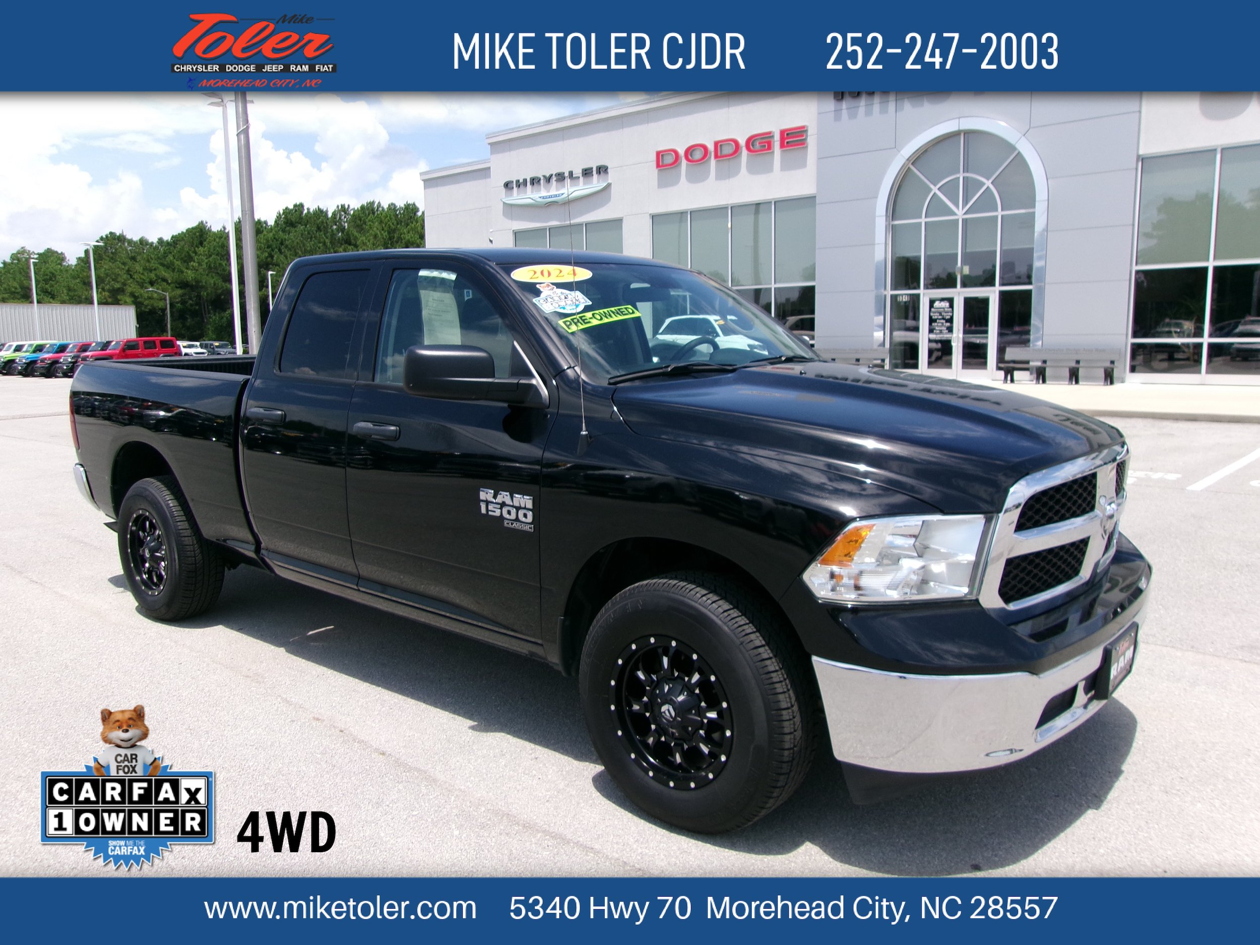 Used 2024 RAM 1500 Classic SLT AWD/4WD image 1