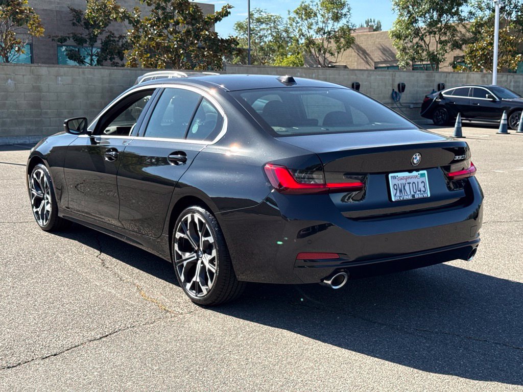 Used 2026 BMW 330i Sedan w/ Premium Package RWD image 13